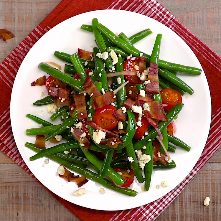 Fresh Green Bean Salad with Balsamic Dressing