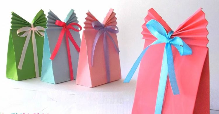 Here Are Creative Ways To Wrap Your Presents Without Wrapping Paper