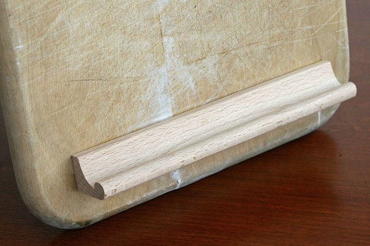 Easy And Affordable Diy Kitchen Tablet Holder