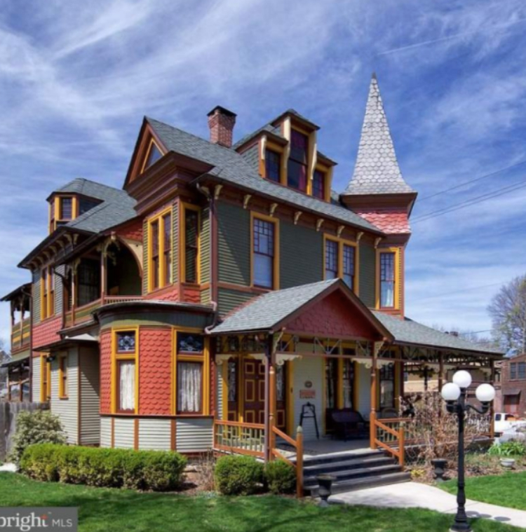 Once Deemed ‘Uninhabitable’, This 1887 House Is Restored To Its Former
