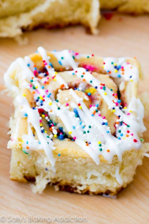 7 Amazing Foods You Can Make With Cake Mix (Besides Cake)