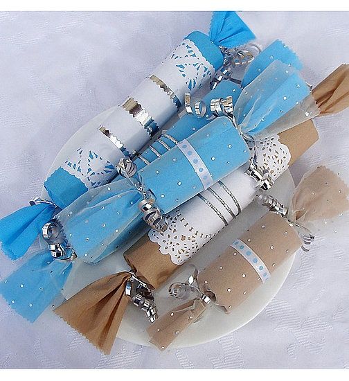 17 Ways to Reuse Paper Towel and Toilet Paper Rolls