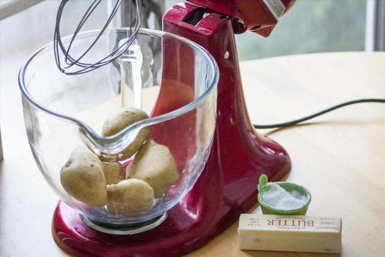 For the Fluffiest Potatoes, Mash Them Like This