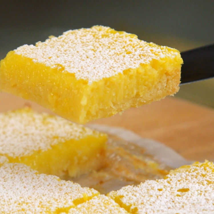 Easy Lemon Bars Made With 5Ingredients