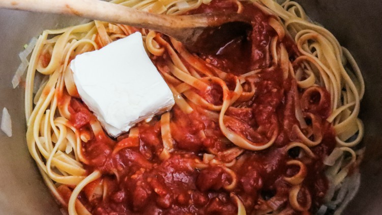 How to Make a Deliciously Creamy One-Pot Pasta in 20 Minutes