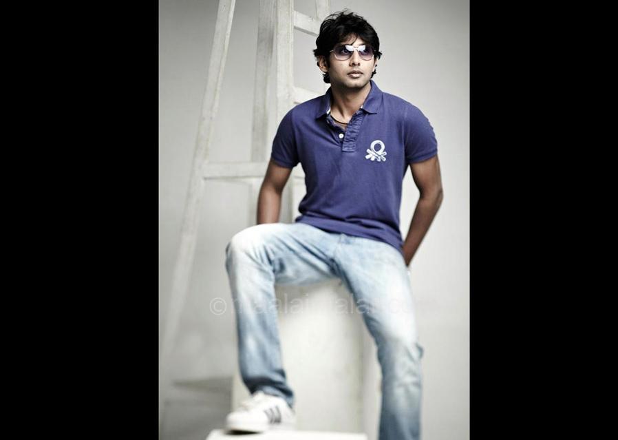 ஆதவ் கண்ணதாசன்