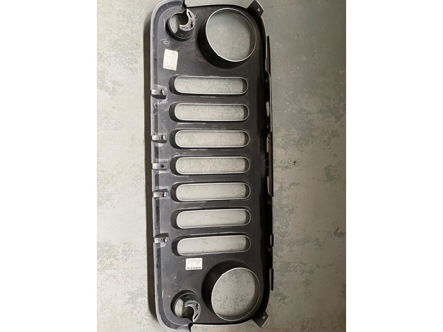 2014 Jeep Wrangler Grille
