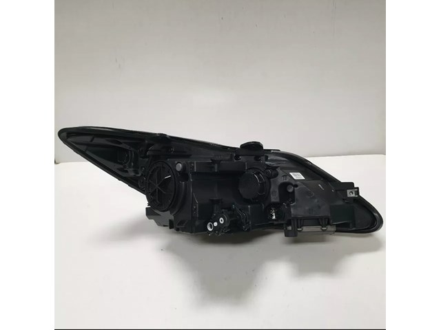 2010 Hyundai Genesis Headlight