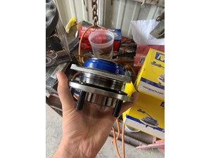 1995 Cadillac DeVille Front Wheel Bearing