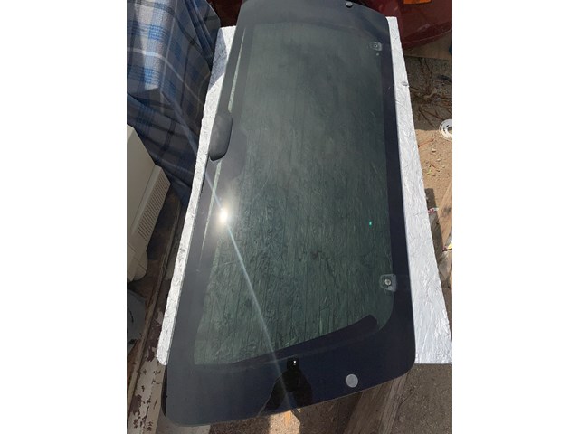 1997 Ford Expedition Rear Door Glass
