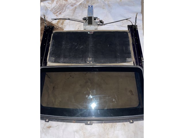 1997 Ford Expedition Sun Roof assembly