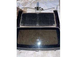 1997 Ford Expedition Sun Roof assembly
