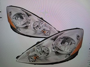 2006-2010 Toyota Sienna Headlights front right and left head lamp assembly halog