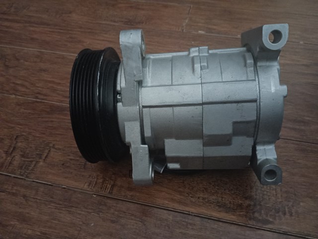2007 Dodge Grand Caravan AC Compressor 3.3 to 3.8 V6