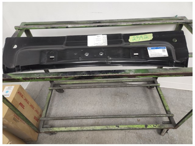 2012 Ford Explorer Crossmember