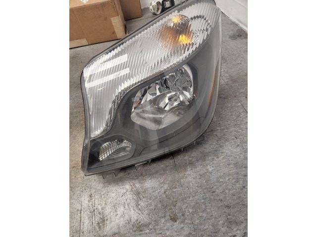 2018 Mercedes Sprinter Left Headlight