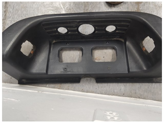 2002 Toyota Tundra Rear Bumper Step Panel, Left Outer and Right Outer Plate