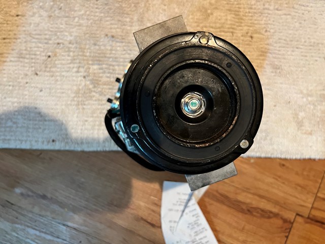 2003 Chevy Tahoe AC Compressor equipped for Tahoe with Rear AirUsed for 1 month 