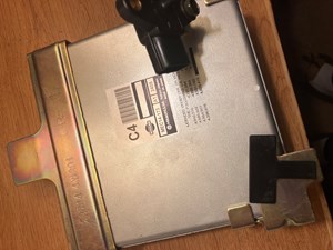 2001 Nissan Pathfinder ECU