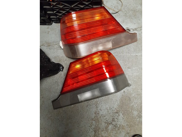 1991-98 Mercedes Rear tail lights (2) 