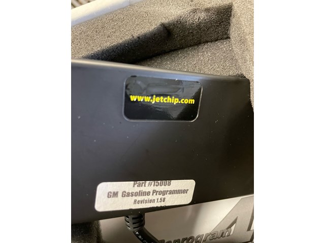 2007 Chevy Suburban 1500 Jet Performance Programmer for 6.0 V8