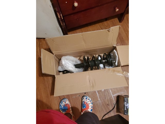 2010 Ford Taurus complete strut assembly 