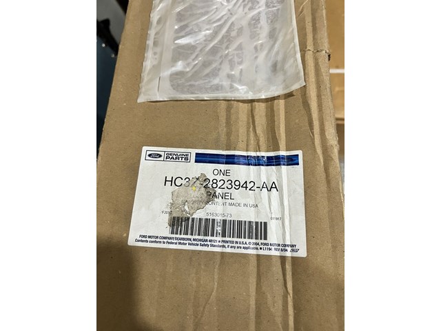 2017-2019 Ford F250 F350 Platinum King Ranch Right Front Door Panel HC3Z-2823942