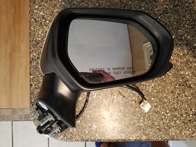 2019 Toyota Camry Side View Power Mirrors