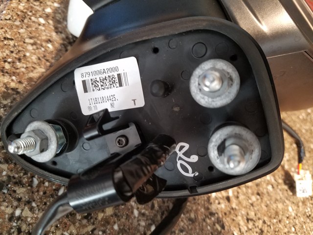 2019 Toyota Camry Side View Power Mirrors