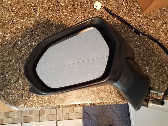 2019 Toyota Camry Side View Power Mirrors