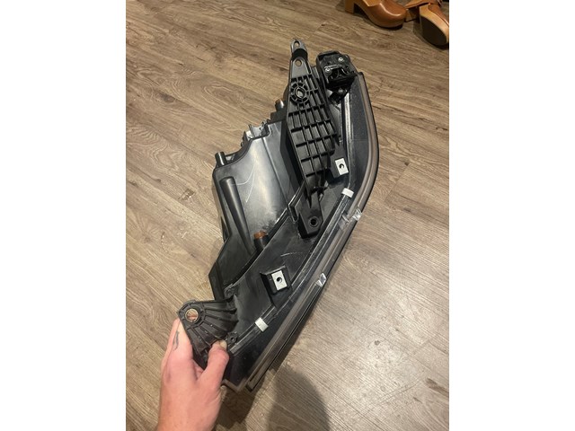 2020 Dodge Ram 1500 Headlight