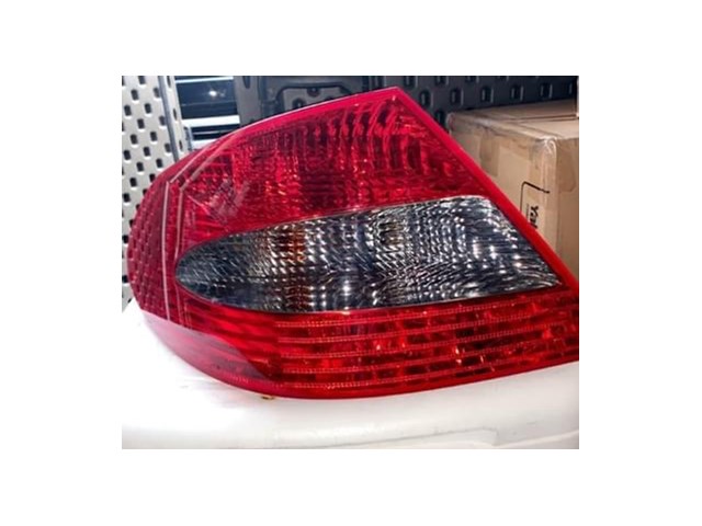 Mercedes W209 CLK-Class Tail Lights 