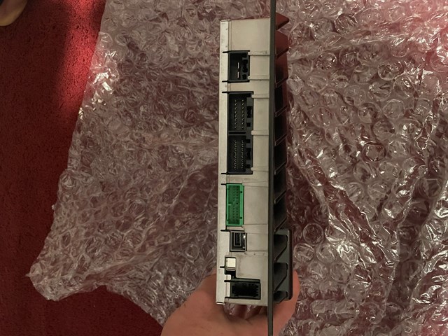 2016 Land Rover Range Rover Amplifier