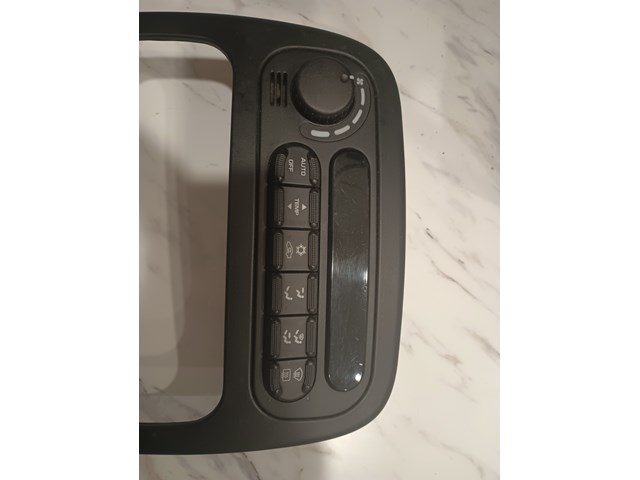 1999 Chrysler LHS Climate Control