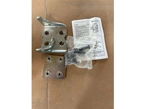 1999-2007 GM Door Hinge