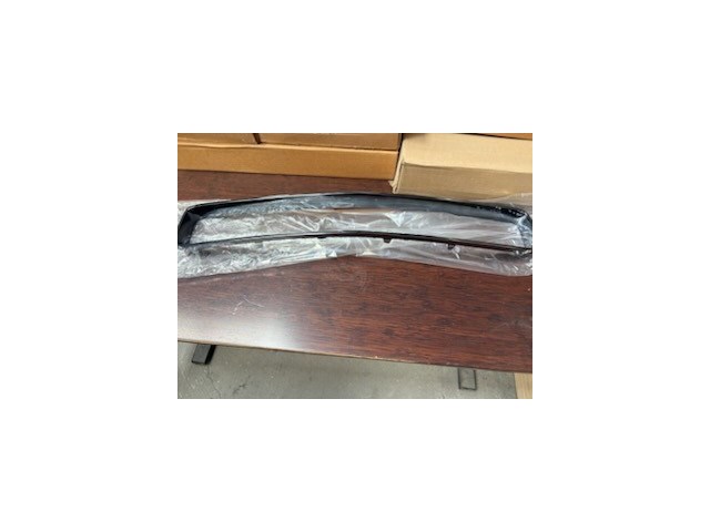 2008-2014 Dodge Challenger Mopar Grille Kit 