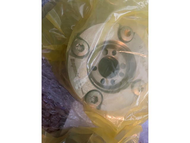 Bapmic Mercedes-Benz Camshaft Adjuster (Right Side Exhaust)