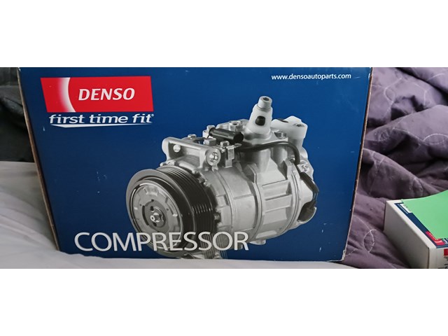 2000 Mercedes E320 AC Compressor