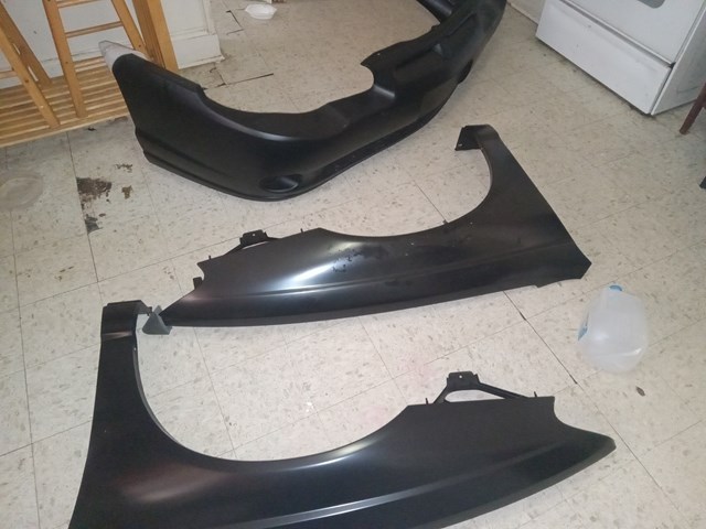2000 Chevy Monte Carlo Fender and bumper 