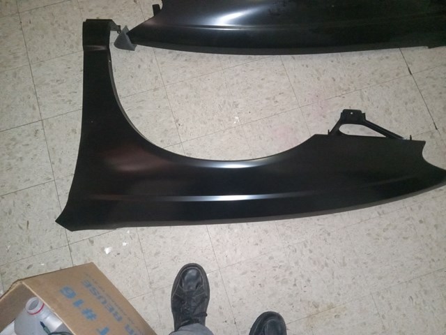2000 Chevy Monte Carlo Fender and bumper 