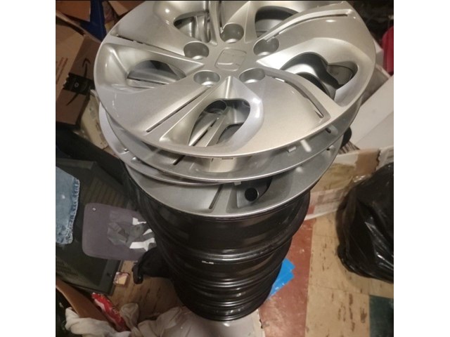1 Set Of 4 2009 Honda Civic Steel Wheels & Hubcaps