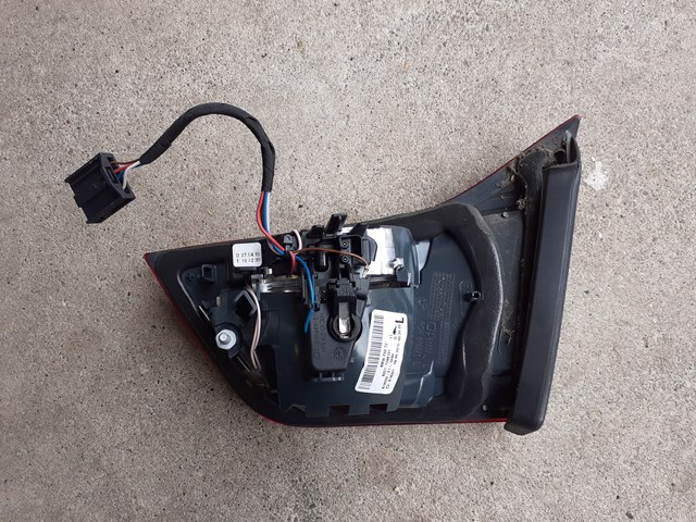 2014 BMW 428i Tail Light rh