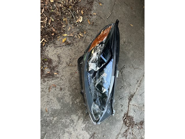 2022 Ford Escape right headlamp assy 