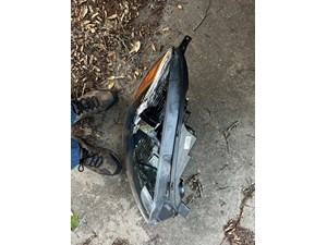 2022 Ford Escape right headlamp assy 