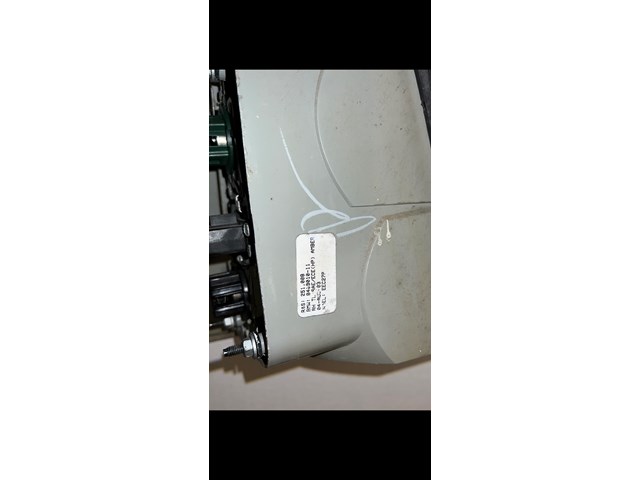 2003 BMW X5  passenger Taillight