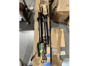 2017 Jeep Grand Cherokee Strut