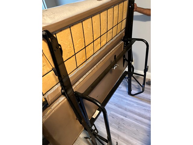 1990 Ford E250 Rear Seat - Transitions into a bed