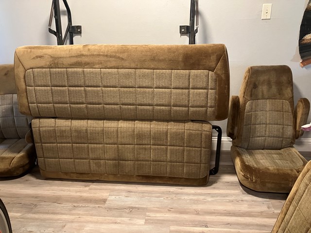 1990 Ford E250 Rear Seat - Transitions into a bed