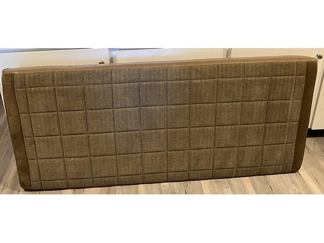 1990 Ford E250 Rear Seat - Transitions into a bed