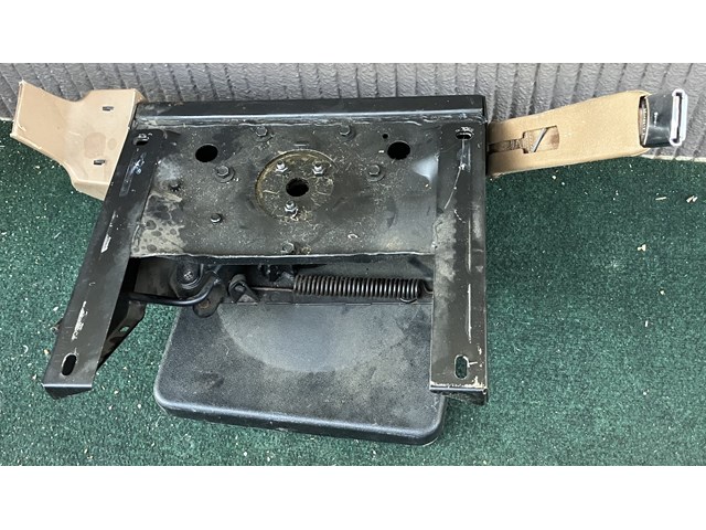 1990 Ford E250 Rear Seats - Matching Pair with Mounting Mechanisms